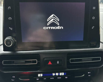 Сірий Сітроен Берлінго, об'ємом двигуна 1.5 л та пробігом 180 тис. км за 15999 $, фото 34 на Automoto.ua