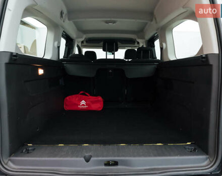 Сірий Сітроен Берлінго, об'ємом двигуна 1.5 л та пробігом 27 тис. км за 23589 $, фото 16 на Automoto.ua