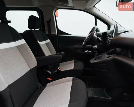 Сірий Сітроен Берлінго, об'ємом двигуна 1.5 л та пробігом 27 тис. км за 23589 $, фото 11 на Automoto.ua