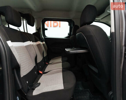 Сірий Сітроен Берлінго, об'ємом двигуна 1.5 л та пробігом 27 тис. км за 23589 $, фото 12 на Automoto.ua