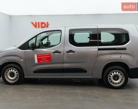 Серый Ситроен Берлинго, объемом двигателя 1.5 л и пробегом 28 тыс. км за 23341 $, фото 5 на Automoto.ua
