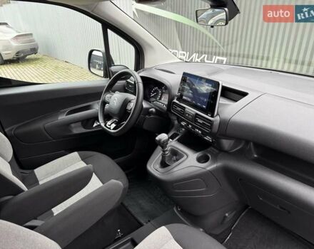 Сірий Сітроен Берлінго, об'ємом двигуна 1.5 л та пробігом 44 тис. км за 23500 $, фото 34 на Automoto.ua