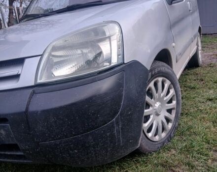 Серый Ситроен Берлинго, объемом двигателя 2 л и пробегом 350 тыс. км за 1250 $, фото 1 на Automoto.ua