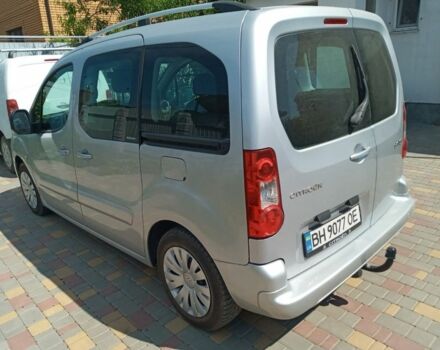 Серый Ситроен Берлинго, объемом двигателя 1.6 л и пробегом 250 тыс. км за 6900 $, фото 6 на Automoto.ua