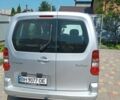 Серый Ситроен Берлинго, объемом двигателя 1.6 л и пробегом 250 тыс. км за 6900 $, фото 9 на Automoto.ua