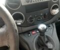 Серый Ситроен Берлинго, объемом двигателя 1.6 л и пробегом 239 тыс. км за 6397 $, фото 7 на Automoto.ua