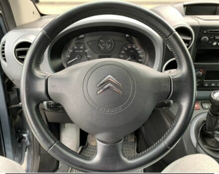 Серый Ситроен Берлинго, объемом двигателя 1.6 л и пробегом 250 тыс. км за 7500 $, фото 7 на Automoto.ua