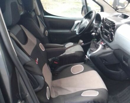 Серый Ситроен Берлинго, объемом двигателя 1.6 л и пробегом 260 тыс. км за 8000 $, фото 5 на Automoto.ua