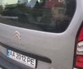 Сітроен Берлінго 2016 у Києві на Automoto.ua Сірий Сітроен Берлінго, об'ємом двигуна 1.6 л та пробігом 245 тис. км за 9800 $, фото 4 на Automoto.ua