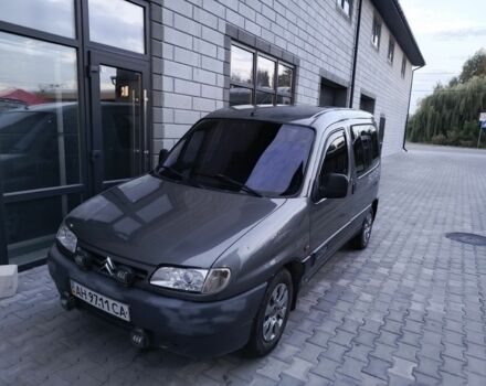 Серый Ситроен Берлинго, объемом двигателя 1.9 л и пробегом 249 тыс. км за 3000 $, фото 1 на Automoto.ua