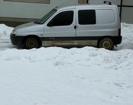 Серый Ситроен Берлинго, объемом двигателя 2 л и пробегом 222 тыс. км за 700 $, фото 1 на Automoto.ua