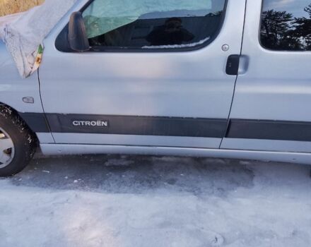 Серый Ситроен Берлинго, объемом двигателя 1.9 л и пробегом 300 тыс. км за 3700 $, фото 1 на Automoto.ua