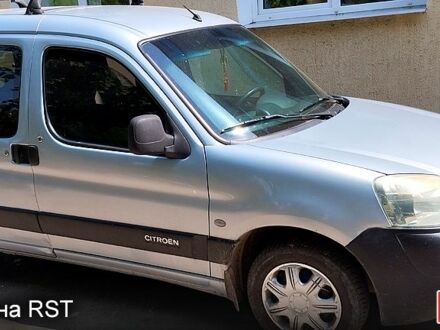 Ситроен Берлинго 2002 в Теофиполь на Automoto.ua Серый Ситроен Берлинго, объемом двигателя 1.9 л и пробегом 380 тыс. км за 3500 $, фото 1 на Automoto.ua