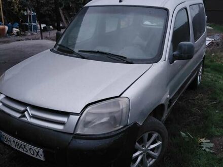 Серый Ситроен Берлинго, объемом двигателя 1.9 л и пробегом 200 тыс. км за 1600 $, фото 1 на Automoto.ua