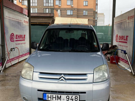 Ситроен Берлинго 2003 в Черкассах на Automoto.ua Серый Ситроен Берлинго, объемом двигателя 1.9 л и пробегом 300 тыс. км за 2200 $, фото 1 на Automoto.ua