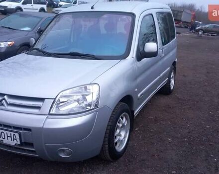 Серый Ситроен Берлинго, объемом двигателя 1.59 л и пробегом 220 тыс. км за 4600 $, фото 1 на Automoto.ua