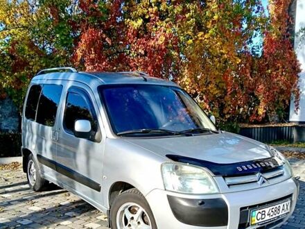 Серый Ситроен Берлинго, объемом двигателя 1.4 л и пробегом 470 тыс. км за 4500 $, фото 1 на Automoto.ua