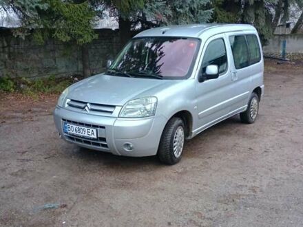 Серый Ситроен Берлинго, объемом двигателя 1.36 л и пробегом 238 тыс. км за 3600 $, фото 1 на Automoto.ua