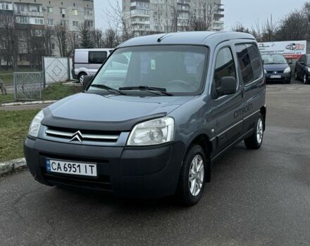 Серый Ситроен Берлинго, объемом двигателя 1.6 л и пробегом 219 тыс. км за 4450 $, фото 1 на Automoto.ua