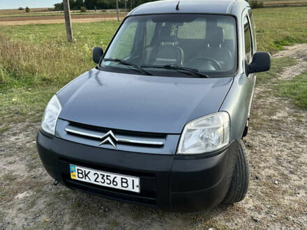 Ситроен Берлинго 2008 в Луцке на Automoto.ua Серый Ситроен Берлинго, объемом двигателя 1.56 л и пробегом 245 тыс. км за 4200 $, фото 1 на Automoto.ua