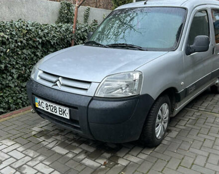 Серый Ситроен Берлинго, объемом двигателя 1.6 л и пробегом 179 тыс. км за 2000 $, фото 1 на Automoto.ua