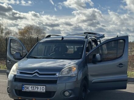 Ситроен Берлинго 2009 в Ровно на Automoto.ua Серый Ситроен Берлинго, объемом двигателя 1.6 л и пробегом 295 тыс. км за 5900 $, фото 1 на Automoto.ua
