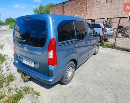 Серый Ситроен Берлинго, объемом двигателя 1.56 л и пробегом 230 тыс. км за 2000 $, фото 1 на Automoto.ua