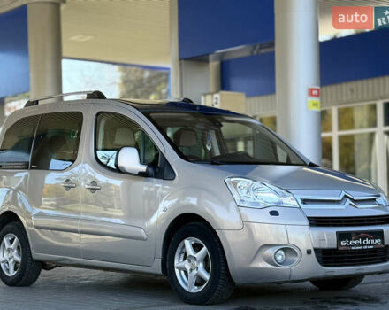 Ситроен Берлинго 2010 в Николаеве на Automoto.ua Серый Ситроен Берлинго, объемом двигателя 1.56 л и пробегом 240 тыс. км за 7999 $, фото 1 на Automoto.ua