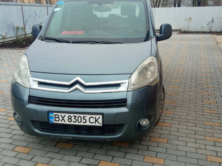 Серый Ситроен Берлинго, объемом двигателя 1.6 л и пробегом 136 тыс. км за 5500 $, фото 1 на Automoto.ua
