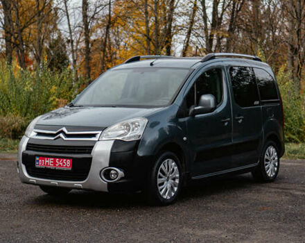 Ситроен Берлинго 2010 в Бурштыне на Automoto.ua Серый Ситроен Берлинго, объемом двигателя 1.6 л и пробегом 226 тыс. км за 7200 $, фото 1 на Automoto.ua