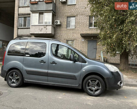 Сітроен Берлінго 2011 у Дніпро (Дніпропетровську) на Automoto.ua Сірий Сітроен Берлінго, об'ємом двигуна 1.6 л та пробігом 250 тис. км за 8000 $, фото 1 на Automoto.ua