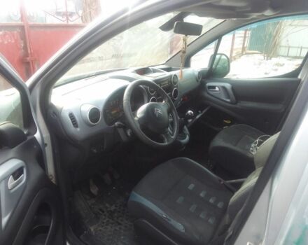 Серый Ситроен Берлинго, объемом двигателя 1.6 л и пробегом 231 тыс. км за 4000 $, фото 1 на Automoto.ua