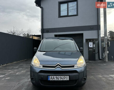 Серый Ситроен Берлинго, объемом двигателя 1.56 л и пробегом 190 тыс. км за 4900 $, фото 1 на Automoto.ua