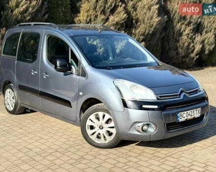 Серый Ситроен Берлинго, объемом двигателя 1.6 л и пробегом 210 тыс. км за 9000 $, фото 1 на Automoto.ua