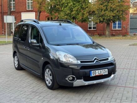 Серый Ситроен Берлинго, объемом двигателя 1.6 л и пробегом 249 тыс. км за 5800 $, фото 1 на Automoto.ua