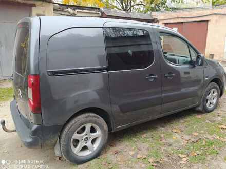 Сітроен Берлінго 2013 у Хмельницькому на Automoto.ua Сірий Сітроен Берлінго, об'ємом двигуна 1.6 л та пробігом 235 тис. км за 6200 $, фото 1 на Automoto.ua