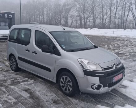 Серый Ситроен Берлинго, объемом двигателя 1.6 л и пробегом 285 тыс. км за 8300 $, фото 1 на Automoto.ua