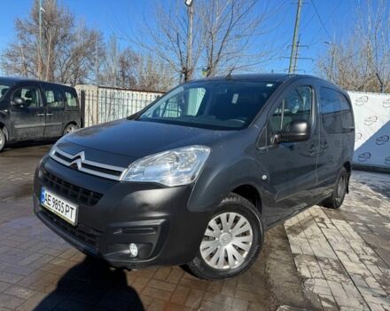 Серый Ситроен Берлинго, объемом двигателя 1.6 л и пробегом 260 тыс. км за 8500 $, фото 1 на Automoto.ua