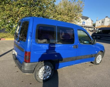 Синий Ситроен Берлинго, объемом двигателя 1.9 л и пробегом 226 тыс. км за 3300 $, фото 2 на Automoto.ua