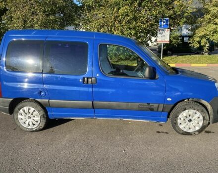Синий Ситроен Берлинго, объемом двигателя 1.9 л и пробегом 226 тыс. км за 3300 $, фото 6 на Automoto.ua