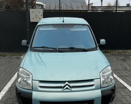 Синий Ситроен Берлинго, объемом двигателя 1.4 л и пробегом 148 тыс. км за 3500 $, фото 2 на Automoto.ua