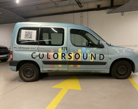 Синий Ситроен Берлинго, объемом двигателя 1.4 л и пробегом 250 тыс. км за 2500 $, фото 4 на Automoto.ua