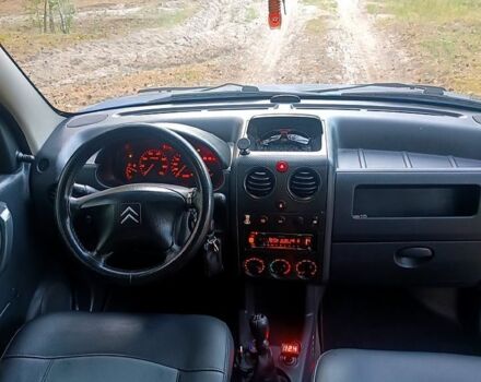 Синий Ситроен Берлинго, объемом двигателя 1.6 л и пробегом 283 тыс. км за 2250 $, фото 9 на Automoto.ua