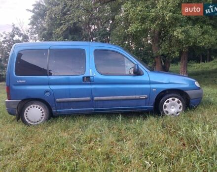Синій Сітроен Берлінго, об'ємом двигуна 1.4 л та пробігом 100 тис. км за 2200 $, фото 1 на Automoto.ua
