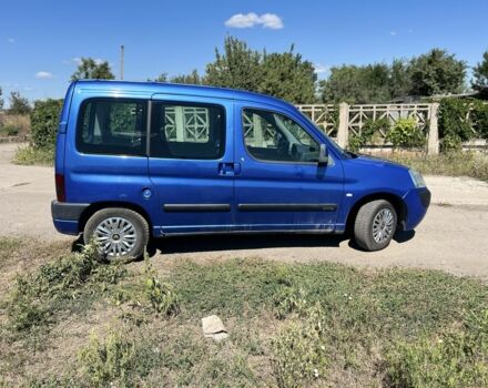 Синий Ситроен Берлинго, объемом двигателя 2 л и пробегом 300 тыс. км за 1700 $, фото 3 на Automoto.ua