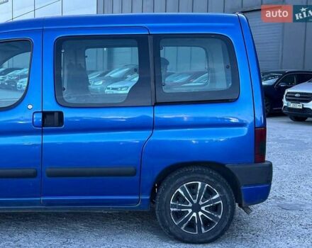 Синій Сітроен Берлінго, об'ємом двигуна 1.4 л та пробігом 203 тис. км за 4190 $, фото 2 на Automoto.ua