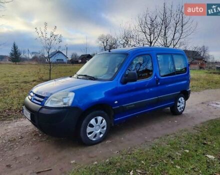 Синій Сітроен Берлінго, об'ємом двигуна 1.56 л та пробігом 275 тис. км за 4200 $, фото 2 на Automoto.ua