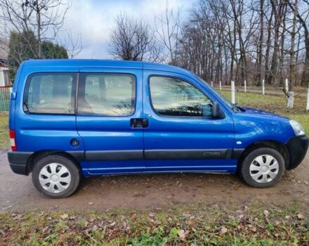 Синий Ситроен Берлинго, объемом двигателя 1.6 л и пробегом 275 тыс. км за 4200 $, фото 1 на Automoto.ua