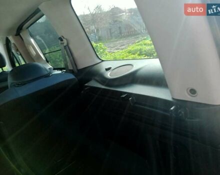 Синій Сітроен Берлінго, об'ємом двигуна 1.6 л та пробігом 285 тис. км за 5300 $, фото 9 на Automoto.ua