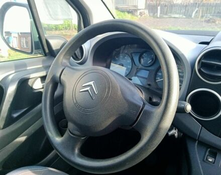 Синий Ситроен Берлинго, объемом двигателя 1.6 л и пробегом 285 тыс. км за 5200 $, фото 6 на Automoto.ua